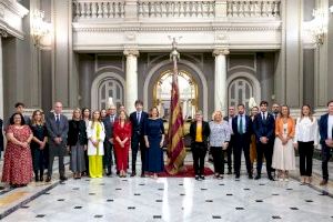 Valencia 'tejerá' una nueva réplica de la Senyera después de casi 100 años