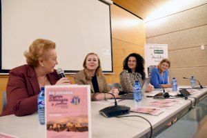 Enguix expone el proyecto de Igualdad de la Diputació de València en la jornada de Mujeres Andaluzas en Granada