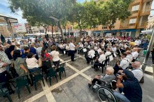 Santa Pola celebra el Día de la Comunitat Valenciana con reivindicaciones y homenajes populares