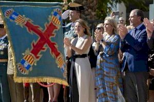 La Plaza Mayor se prepara para ser escenario de los actos centrales de la Fiesta Nacional de España y la patrona de la Guardia Civil