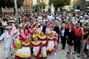 Castelló celebra el Dia de la Hispanitat amb una mostra de música, folklore i gastronomia