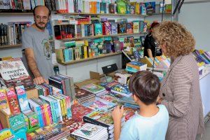 Torrent celebra la LI Edición de la Feria del Libro con Máximo Huerta y el cantante Rayden