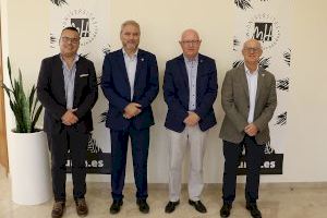 Convenio de colaboración entre la UMH y el Colegio Oficial de Ingenieros Agrícolas de Alicante y Graduados en Ingeniería Agrícola