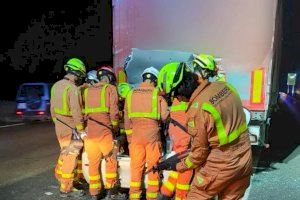 VÍDEO | Un segundo accidente de tráfico en Paterna en menos de 24 horas se salda con la muerte de un conductor