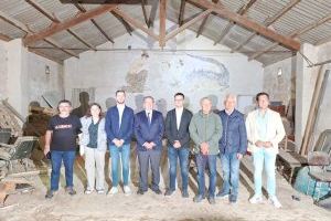 El Secretari d’Estat de Memòria Democràtica visita els murals de la Guerra Civil i promet suport per part del Govern espanyol