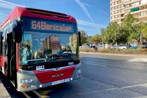 Agressió masclista en un autobús de l'EMT València: El conductor ha bloquejat les portes del vehicle per a retindre a l'agressor