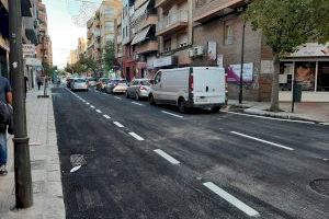 Alicante abre al tráfico la avenida de Soto Ameno en San Blas tras reparar el hundimiento de la calzada