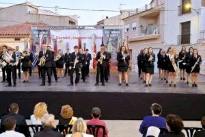 Espectacular XXIX Trobada de Bandes de Música del Baix Maestrat a Canet lo Roig amb més de 600 músics