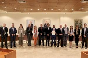 El estudiante del Grado en ADE de la UMH Jorge Ripoll, premio Carlos Ros de Economía, Empresa y Fiscalidad