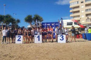 En el campeonato autonómico de remo olímpico celebrado en Torrevieja el RCN Torrevieja consigue 3 oros, 2 platas y 2 bronces