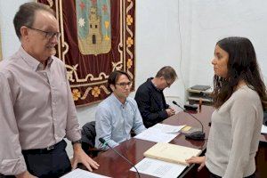 Selene Blázquez toma posesión del cargo de concejala en el Ayuntamiento de Alcalà-Alcossebre