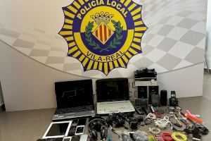 Tesoros escondidos... y otros no tanto: Falta de permisos y objetos sin acreditar en el mercado de antiguedades de Vila-real