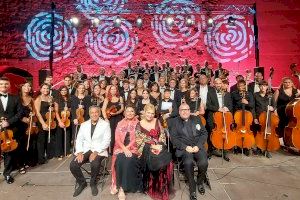 La Orquesta Filarmónica de Requena conmemora el 200 aniversario de Anton Bruckner en el ‘Concierto Extraordinario de San Nicolás’