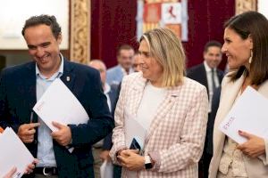 La Diputació de Castelló estalvia 8 milions d'euros en la factura de la llum als ajuntaments adherits a la Central de Compres