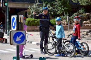 20.000 escolars han participat en la formació en educació viària que imparteix la Policia Local de València