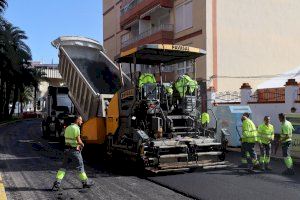 Cullera inicia el asfaltado de más de una veintena de calles