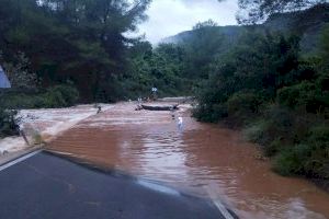 Primers talls de carreteres a Castelló per les intenses pluges