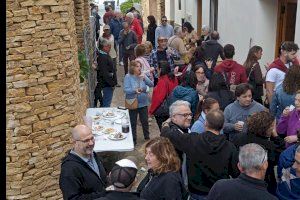 Montán celebra una exitosa edición del Sacacubos con la participación de cientos de personas