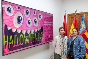 Los comercios de AEDE y el Ayuntamiento celebran Halloween con el sorteo de tres tarjetas 'Regala Elda' por valor de 30 euros