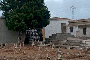 Un mural que facilitarà la ubicació dels cossos trobats a les excavacions del terme de Vilafranca