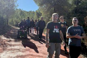 La quarta Ruta Universal d'Olocau combina naturalesa i inclusió amb el recorregut ‘Plantes medicinals de la Calderona’