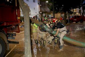 L'Exèrcit es desplega per la zona zero de la DANA de València