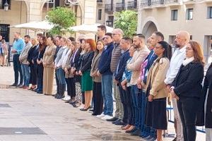 Alicante cierra filas con los afectados de la dana y redobla los envíos de equipos, material y viveres a la zona afectada