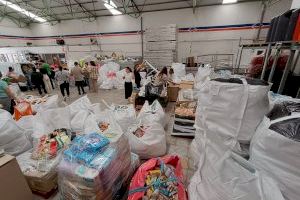 Sant Joan envía toneladas de ayuda para los afectados por la DANA