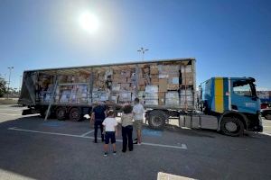 Torrevieja recoge más de 78.000 kilos de material para los damnificados por la DANA