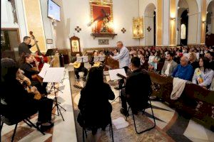 Concierto en Sant Jaume y Santa Anna de la Orquesta de Pulso y Púa de ‘La Barqueta’