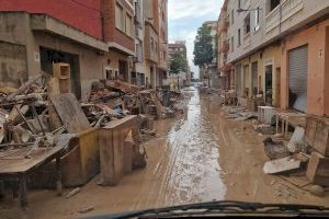 El Puerto de Burriana entregará las golosinas del Halloween cancelado a los niños afectados por la DANA