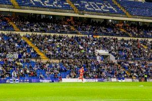 Detenido un menor por sus insultos racistas en el Hércules - Atlético de Madrid B