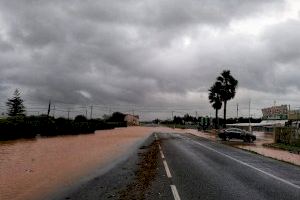 Cortes de carreteras y trenes en Castellón por la DANA