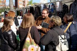 El Ayuntamiento sigue sumando ideas de los vecinos para revitalizar la Plaza España en el 'Mercat de les Idees'