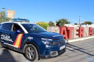 Un anciano asalta un estanco de Paterna a punta de pistola