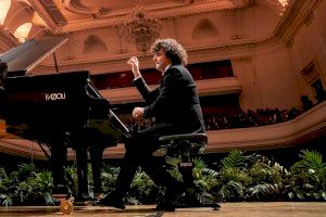 Martín García García, un joven pianista con gran proyección, visita la Sociedad de Conciertos