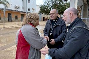 Cardenal Czerny, en la zona afectada por la DANA: “Aquí la Iglesia no habla, actúa”