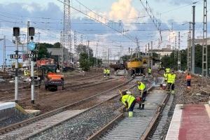 Renfe restablece el servicio de Cercanías C-1 Valencia - Gandia con nuevas frecuencias y autobuses complementarios: consulta los horarios