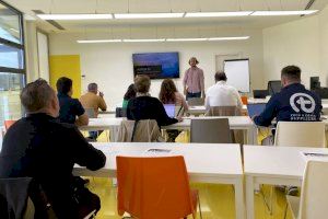 El Taller Avatares de Inteligencia Artificial formó a 19 personas en Lab_Nucia