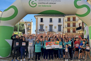 RunCáncer vuelve con una marcha en Albaida encabezada con el lema 'Juntos saldremos adelante' en apoyo a los afectados por la DANA