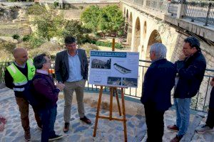 Se inician las obras de rehabilitación del puente sobre el río Amadorio en el centro urbano de Villajoyosa