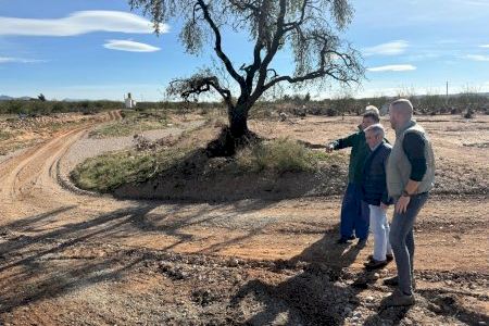 Agricultura destina 4,1 milions per a reparar camins rurals de la comarca Utiel-Requena afectats per la riuada