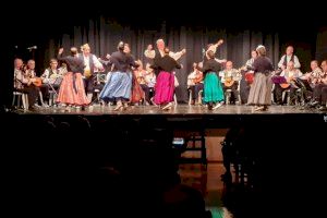 La música tradicional uneix Vilafranca i Morella per Santa Cecília