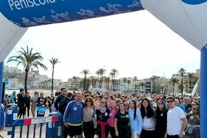 Peñíscola congrega a 500 participantes en la Marcha Solidaria a favor de los afectados por la Dana en Valencia