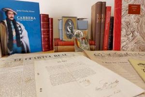 La Biblioteca Valenciana acogerá el fondo bibliográfico y documental sobre el carlismo donado por Evaristo Olcina de forma gratuita