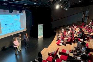 La asociación AFEM RB combate el estigma en salud mental a través de una sesión de cinefórum para escolares