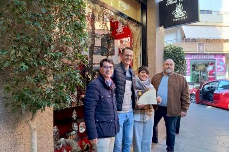 El Ayuntamiento aumenta la dotación del concurso de escaparatismo navideño que este año repartirá 3.500 euros entre los participantes