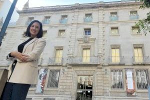 Castellón inaugura un calendario gigante de Adviento en sus calles dedicado al 'Año Porcar'