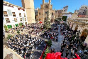 Castelló celebra el Dia de la Constitució amb una lectura ininterrompuda de la Carta Magna i un concert de la Banda Municipal de Castelló