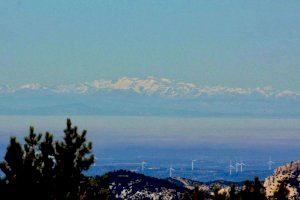 Foto dels Pirineus des de la Tinença de Benifassà: Autor: Pep Segura